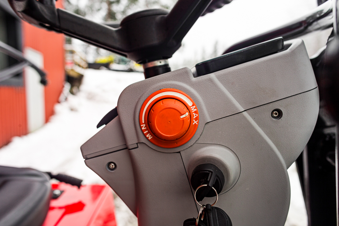 Hydro-static loader S160
